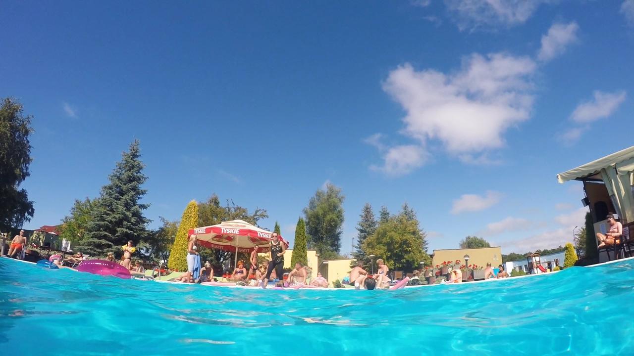 Osrodek Wypoczynkowy Zlota Plaza Hotel Миелно Екстериор снимка