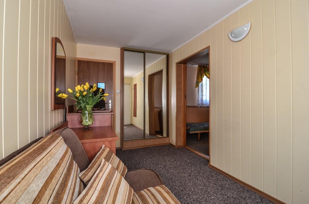 Osrodek Wypoczynkowy Zlota Plaza Hotel Миелно Екстериор снимка